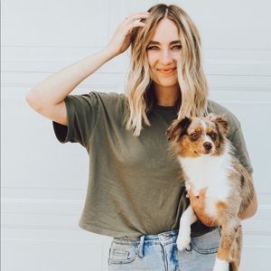 Meet your Posher, Kira